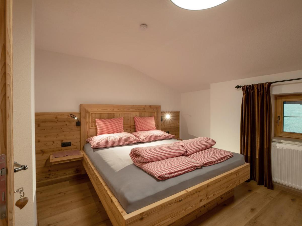 Farm stay Biobauernhof Vordermuhltal Itter